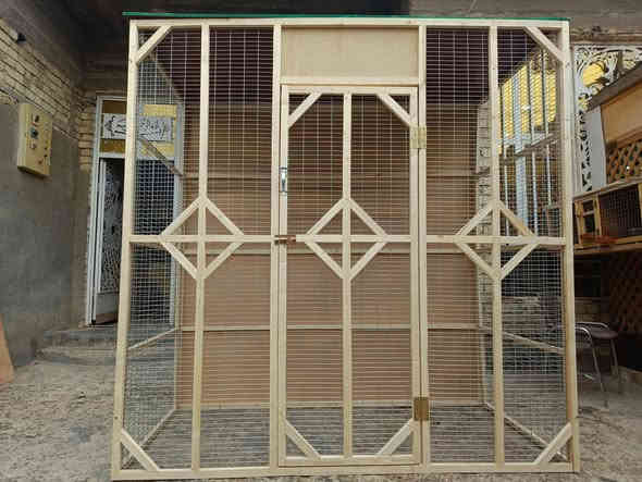 عمل جميع الأقفاص وخانات الطيور بغداد النهروان قفص قياس
ارتفاع مترين
العرض مترين
تزال متر
على شكل قطع سيم بي أرسي
سعر (١٥٠) ألف
*********** واتساب
