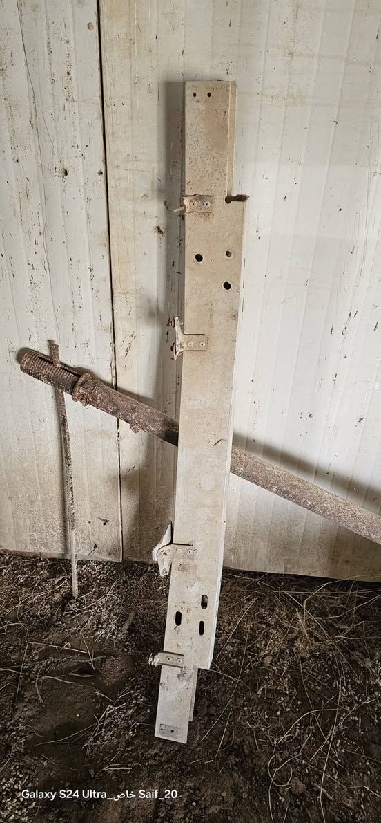 السلام عليكم موجود غراض لاندكروزر للبيع يلي يفيدنه يتصل *********** ادمن ممكن توافق
