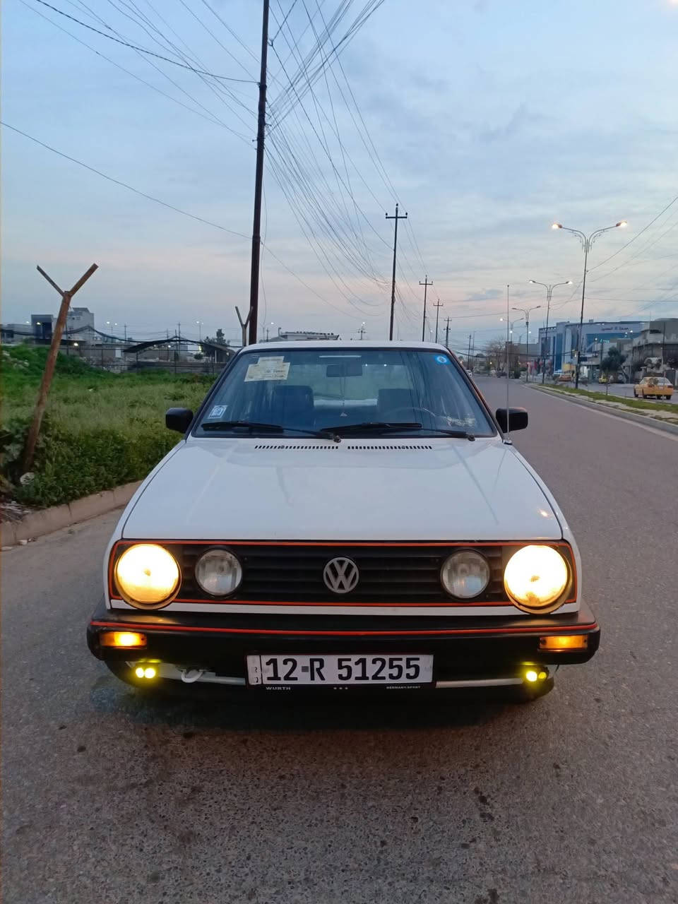 السلام عليكم ✔️
كولف موديل 1991.

-مكينه والكير شرط في شرط!

-صبغ فقط نص باب والباقي شرط خام!

-طخم السياره جديد كامل مكمل !

-طخم تاير ماصارلو اسبوع جديد!

-كهربائات كلها شغاله عدا الكيلو متر! 

- رقم جديد وهزه جديده وسنويه تقريبا ل2031 شرط التحويل السعر 40$ وبيها مجال⬇️للستفسار ⬇️
***********📞
‏‪***********‬‏📞
