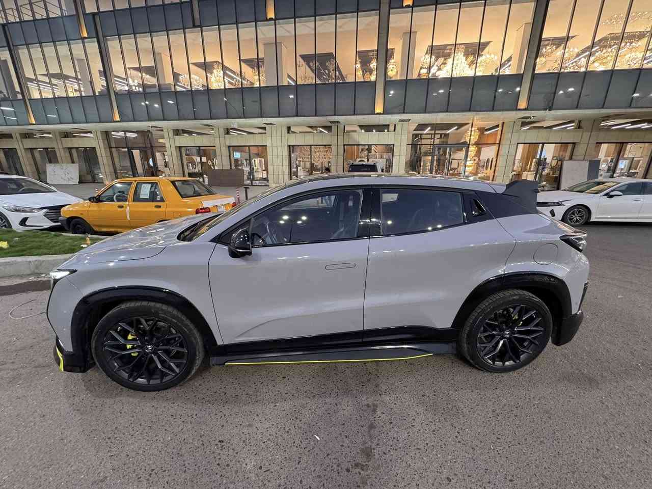 شانجان UNI-T 2025
مكفولة كفالة عامة من كلشي
ماشية 32 
مواصفاتها
بانوراما 
حساسات 
كامرات 360
مانع انزلاق 
مثبت سرعه
سياقة ذاتية 
رقم بغداد 
بأسم الشركة مدفوع منها نص المبلغ و باقي نص عليه لازم يندفع للشركة 
* المبلغ المتبقي يا اما يندفع كاش يا اما يتكمل اقساط كل شهر* 
السيارة نظيفة كلش مال بيت 
للاستفسار فقط واتساب متواجد ***********
