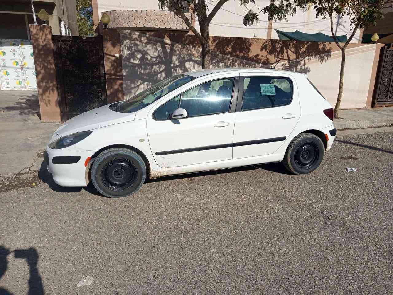 رقم كركوك مشروع وطني سياره جاهزه بيه مجال قليل ***********صبغ حزام كركوك, العراق
