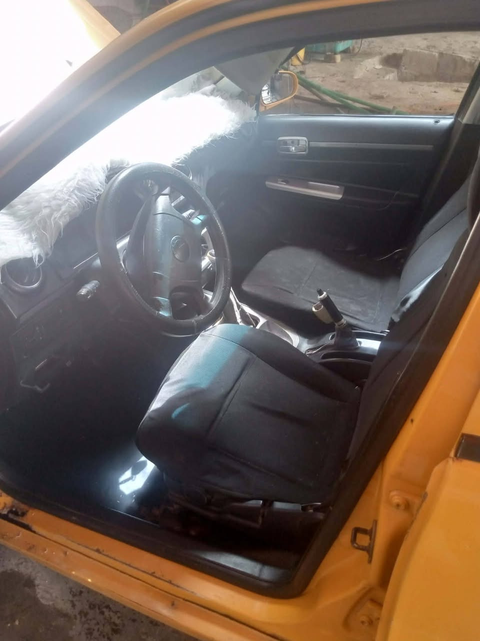 راعيها موجود مكاني نجف
تجي تكلب وتشوف بعينك 
الاستفسار ع هذا الرقم ***********

سيكا رقمها بابل اخذك اكعدك ويه راعيها سيارة بيها خيط بخار بس مابيها اي صوت مشكلة بالكير الاول والثاني ابيعك انزلك فلوس كير جديد شغالة جاي اطلع بيها
