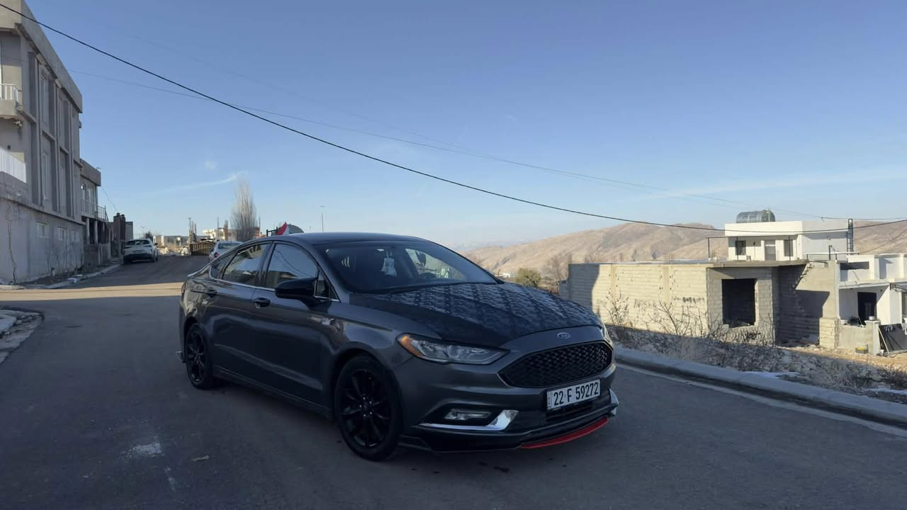 فۆرد فیوژن مۆدیلی ٢٠١٧ مەکینە ٢.٥ واتە مەکینە مەرخوب سەیارەکە لە مەکینە ٢.٥ فولل ماسەفات دی سەیارەک ٣ پارچەی سبوخە چاملخی دواوە لەگەل هی پێشوە لەگەل هەردوو شانەکەی هەتا جامی سبوخە  پشتو پێش کەپسە   دەرگای پشتەوەی لای سەیاقی قۆپەکەی هەیە بە pdr دیتەوە سەیارەکە زۆر جوان و تازەیە رۆنی مەکیەنی هیدرۆلیکئ گیری هەمووی تازەیە لەگەل ٤ تایەی شازی نوی لەبنە سەنە ویو هەموو شتی تازەیە هەتا ٢٠٣٠  سەیارکە ٢٢٠ هەزار رۆیە  وە سیستەمی خازی بۆ بەستراوە سعری سەیارەکە ١١٣ وەرەقەیەمەجالی برایانەی تیدایە ٣ وەرەقەش خرامەی لەسەر پاش مامەلە بۆت دەگەرینینەوە وەتسئاپ***********
ئادیمن گیان وەری گرە🖤،
