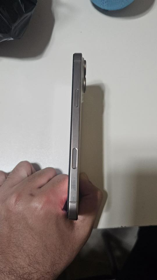 سلام عليكم
ايفون ١٦ برو ماكس للبيع ذاكره ٢٥٦ مبدل شاشه وظهر نوعيه ممتازه بطاريه ٨٨ 
سعر ٥٥٠ دولار وبي مجال 

***********
