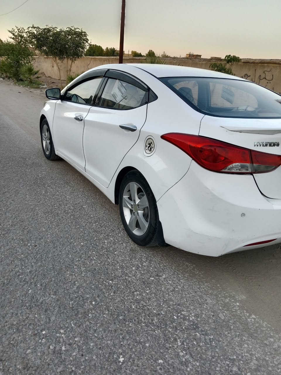 النترا 2013 خليجي مكفوله من الضربة والصبغ والتبديل مكينه كير حداديه تبريد ثلج مكينه 1600 بيع او مراوس حسب القناعه السعر 98$ قابل للتفاوض موبايل ***********
