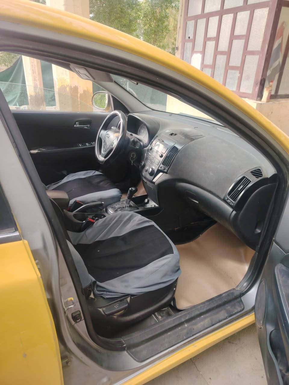 سلام عليكم النترة 2011ارقام وسنوية جديد مكينة 2000كير جديد صدر امامي خلفي ضربة بلجاملغ الأمامي ويم قبق البانزين شي بصيط  سيارة 🚗 جاهزة خير من الله السعر 75وبيهة مجال حك الجية مكان اديالي بلدروز ***********
