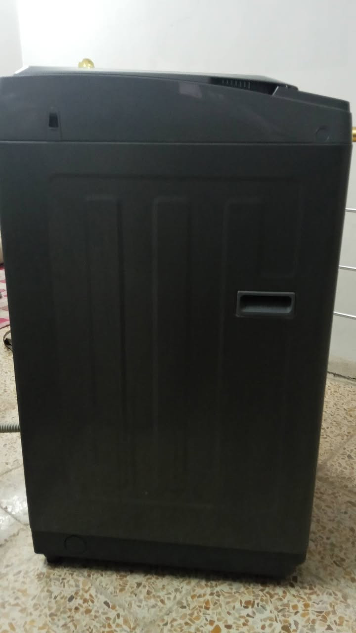 غسالة ملابس اوتوماتيك نوع DENKA جديدة استعمال قليل للبيع سعر 500 الف وبيها مجال تواصل خاص او واتساب رقم ***********
