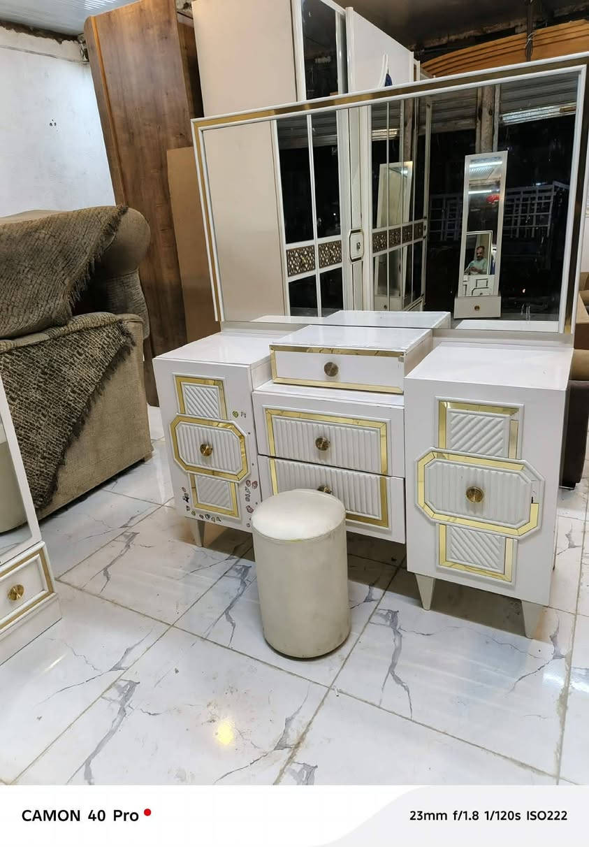 سلام عليكم غراض للبيع نضيف الستفسار وسعر خاص مكان كوفه نجف شراي يتفضل خاص غرف نوم  تركي نضيفه للبيع غرف نوم عراقي تسكام واكو خشاب عراقي تسكام بس تصميمه تركي سعره مناسب


**إذا كنت صاحب هذا الإعلان وتريد حذفه لأي سبب، رجاءا أرسل رسالة إلى الدعم الفني**