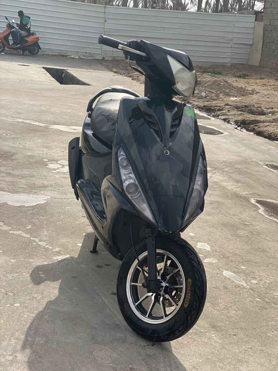 ماكس مضلع دراجه كلشي شغال بيه سلف هندر اشاير لايت مكينه فقط مبدل بيه ولفات وين مايعجبك فحص بيه ويلات رياضي يدات بريك قبق فلاوين دبل خلفي رياضي كزوز رياضي مكينه خرسه سعره ٦٠٠ رقمي ***********
