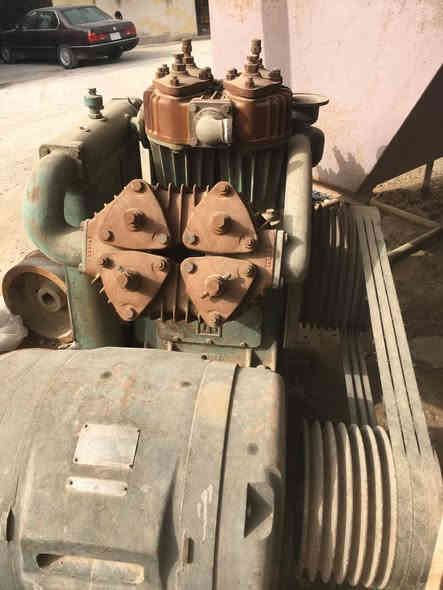 سلام عليكم كمبريسر انكر صول سته سلندر شغال شرط الشغل عنواني البصرة ابي الخصيب وسعره 20 ورقه بية مجال بسيط رقم الهاتف ***********
