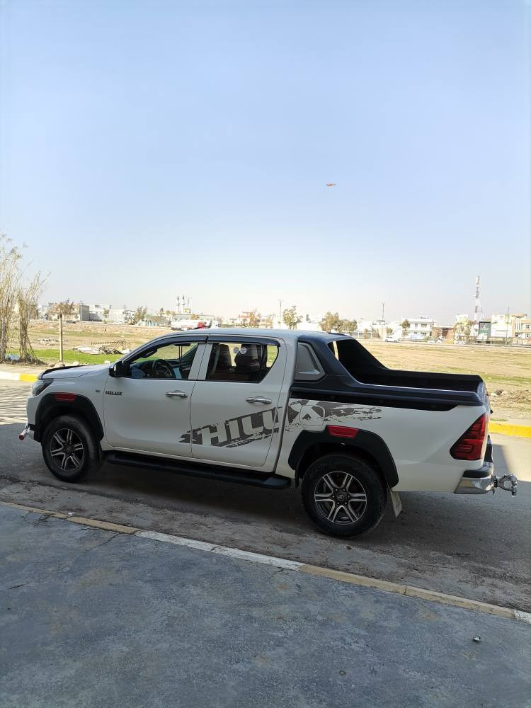 توێتا مە رزیە بۆ فرۆشتن مۆدێل 2021
ڕە قەموسە نەوی تازەیە تاکو 2030
چوارتایەی تازە غازی ئیتاڵی لە سەرە 
2پە ڵەی بچوک بۆیاغی هەیه 
مە کینە گێر ئە کسل لۆکە نەکراوەتەوە
نرخ 260گە ڵا 
*********** 
*********** السليمانية, العراق
