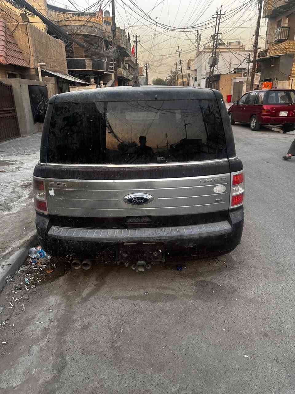 سلام عليكم فورد فلكس 2009 سياره متروكه ومابيها محرك ابيع على هل حطه كوم حديد بايعلك حديد يعني مالي غرض بغرامات او ايشي ثاني للتواصل ***********
