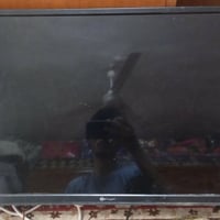 شاشه للبيع السعر خاص   حجم 32  اتصل وتدلل  07710540549