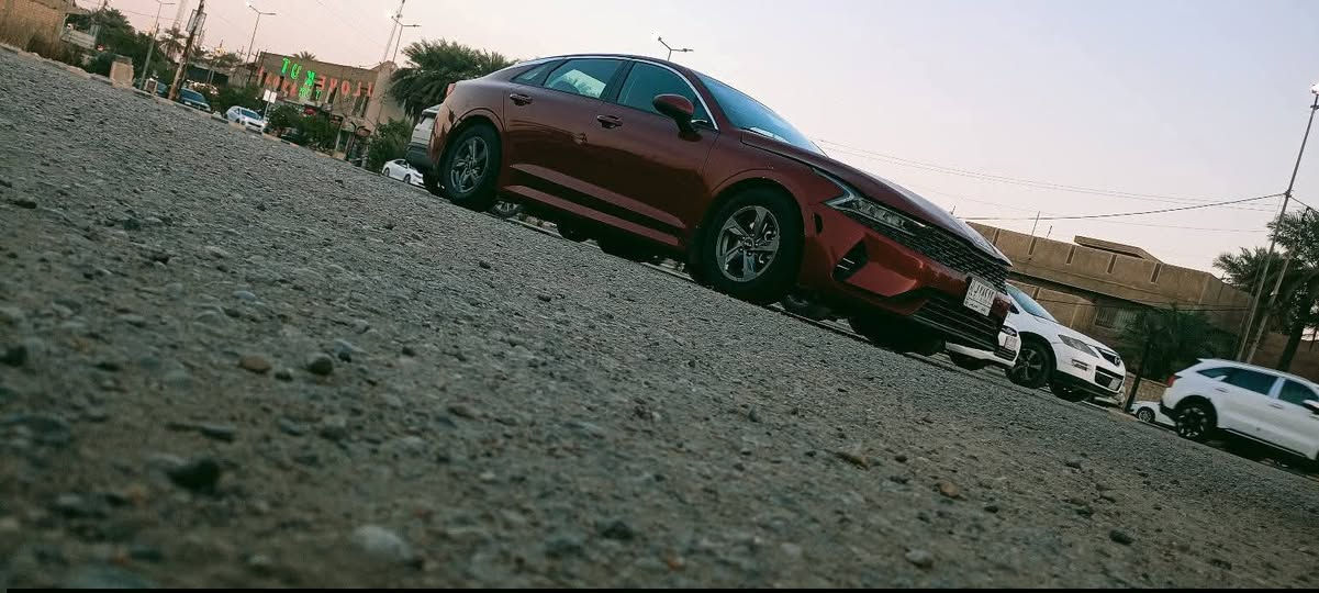 كي فايف للبيع موديل 23 وارد امريكي رقم بغداد معوقين مكينه 1600 تيربو مكينه كير صدر تبريد كلهه جاهزه السياره حلوه وجديده مكانهه واسط الصويره ،،معروضه ب150 بيهه مجال بسيط 
الااستفسار ع الرقم ***********
