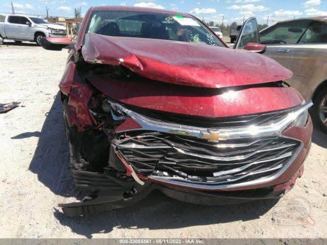 ماليبو 2022 فول مواصفات
رقم قادسيه  معوقين  9 أشهر تصير حره 
حادث خفيف موجود بالصور 
الاتصال ***********
