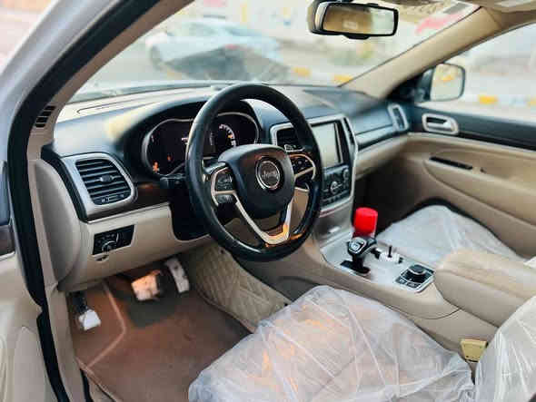 السلام عليكم 
جيب 2015 (خليجي)

فووووووول مواصفات لمتد

محرك 3600، 6 سلندر

مكفوله كفاااله عامه

مرقمه بغداد

السعر 268

***********
