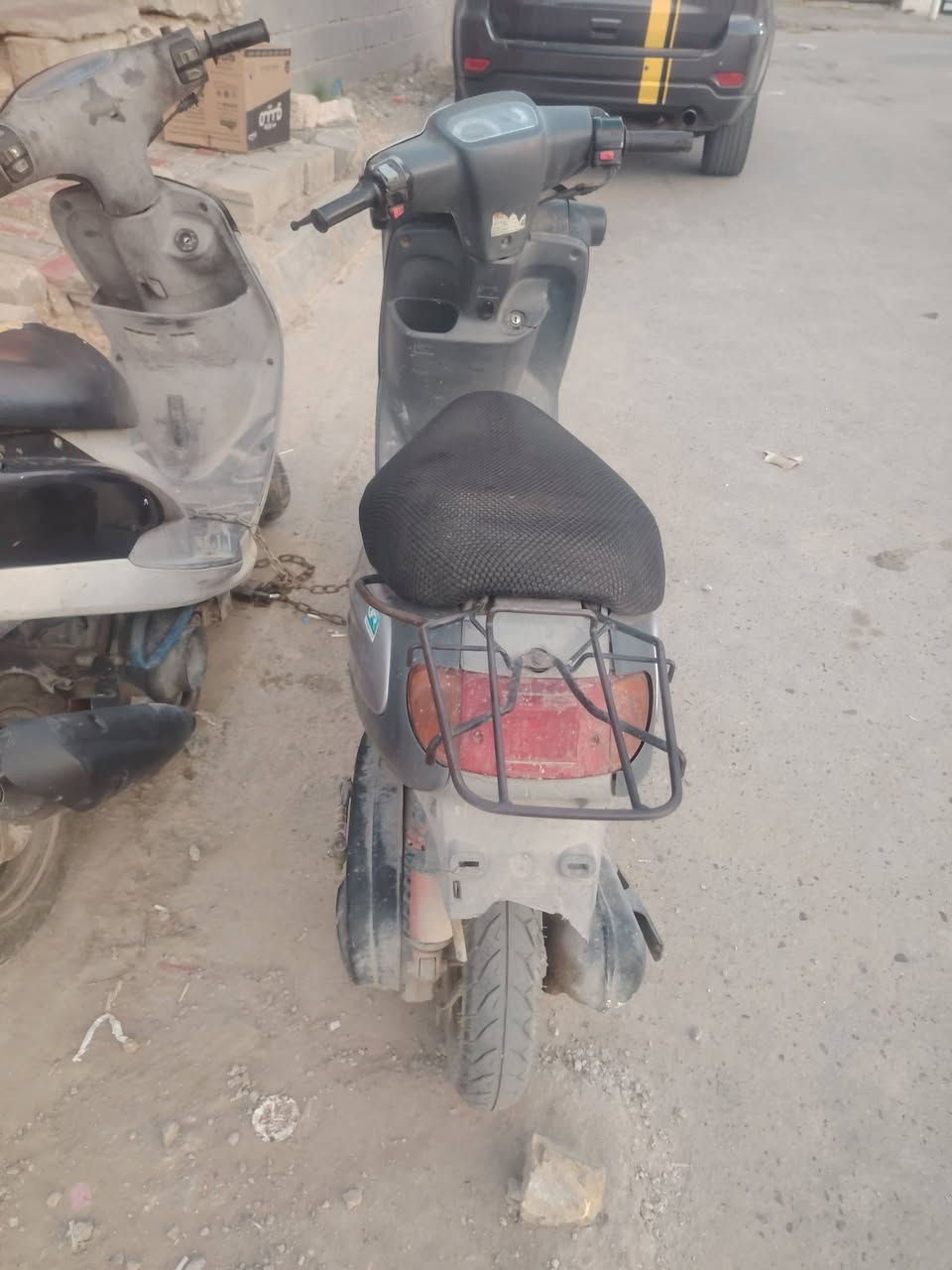 دراجه للبيع سعر 250 عوزها بس بريك نكره سلف تشتغل ما متعوبه.  70018956775


**إذا كنت صاحب هذا الإعلان وتريد حذفه لأي سبب، رجاءا أرسل رسالة إلى الدعم الفني**
