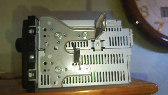 السلام عليكم عندي مسجل بلادي اصلي نضيف 100٪ كورلا موديل 2013  السعر  15الف مكاني بغداد حي الجهاد اتصل ***********
***********
