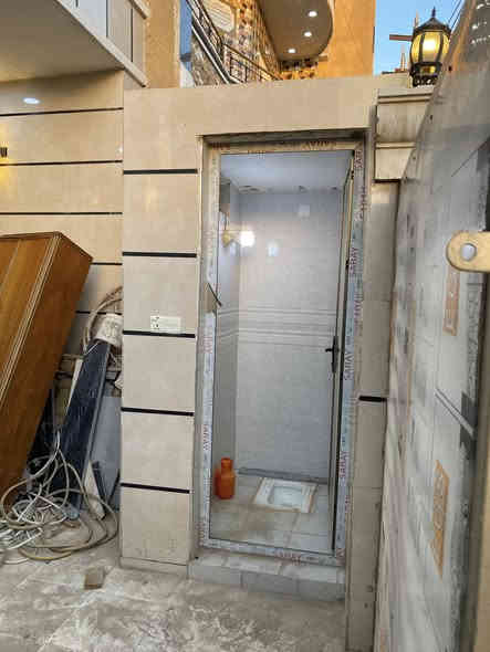 بيت زراعي للبيع مساحه 100م 
واجهه 5م نزال 20م 

العنوان الشعب حي البساتين شارع التكاتك 

الطابق الاول استقبال + هول + مطبح مطبخ حار و مطبخ بارد + خدمات 

الطابق الثاني يحتوي على ٢ غرف نوم + خدمات 

السعر ١٥٠ وبي مجال
للاستفسار ***********
