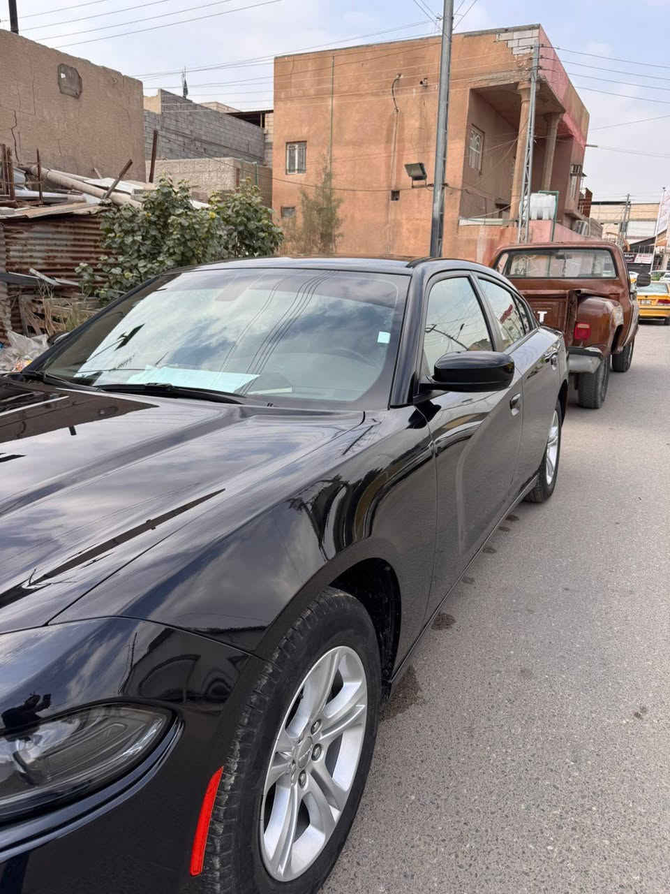 السلام عليكم
من رخصة الادمن

ما شاء الله

للبيع او مراوس باقل

جارجر 2023 اصل حره

SXT مكينه 3600

فحص مؤقت بسمنه

صور الوارد موجوده بلمنشور

السياره كفاله عامه حت الدعاميات

بيه بارد كد 3 اصابع وشرط السونار 

ماشية 30 الف يعني زيرو

جاهزه من كلشي والسياره جديد

مكاني البصرة 

السعر235

***********
