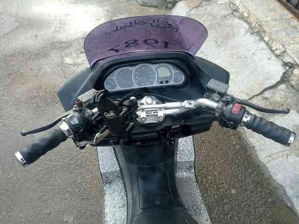 مراوس او بيع السعر 800. مكاني الاعضمية ***********
