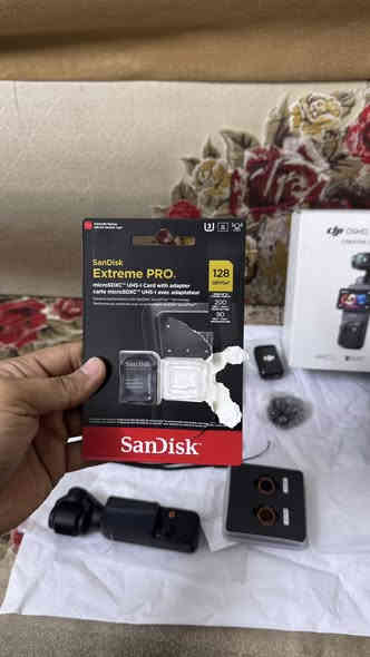 كامره اوزمو بوكت 3 كومبو جديده قبل سبوع اخذتها اي خلل ما بيها نظافة 100‎%‎ مع فلاتر عدد 2 كل فلتر بي اربع درجات مشتريهم ب75 مع رام 128 يدعم تصوير 4K سرعة 200 مشري 50  الغراض كلهن مامستعملات بعدهن بالكارتونة سعرهن كلهن 850 الف قفل مكاني بغداد  ***********
