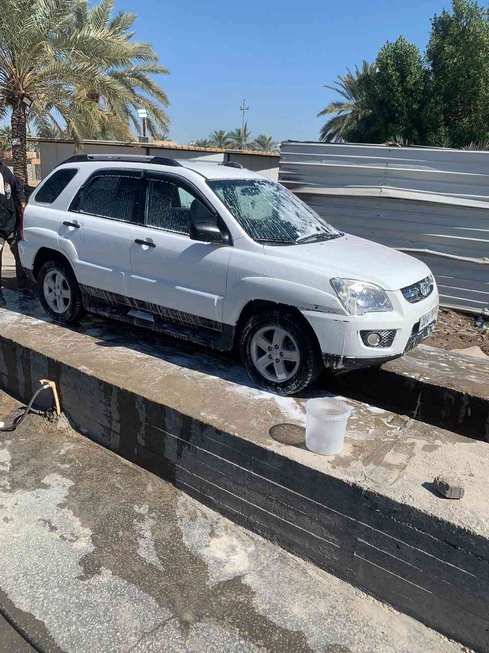 السلام عليكم 
كيا سبورتج ٢٠٠٩ للبيع وارد كوري 
محرك ٢٠٠٠ دوش 

السيارة مكفولة من صبغ وضربة وتبديل 
كير محرك كفالة 
السيارة جاهزة من كلشي الرقم بابل

العنوان بابل حي جزائر /ورديه قريه الامام سيد موسى (ع)
السعر ١٢٢
للاتصال واتساب فقط او تواصل على هاي صفحه  ***********
