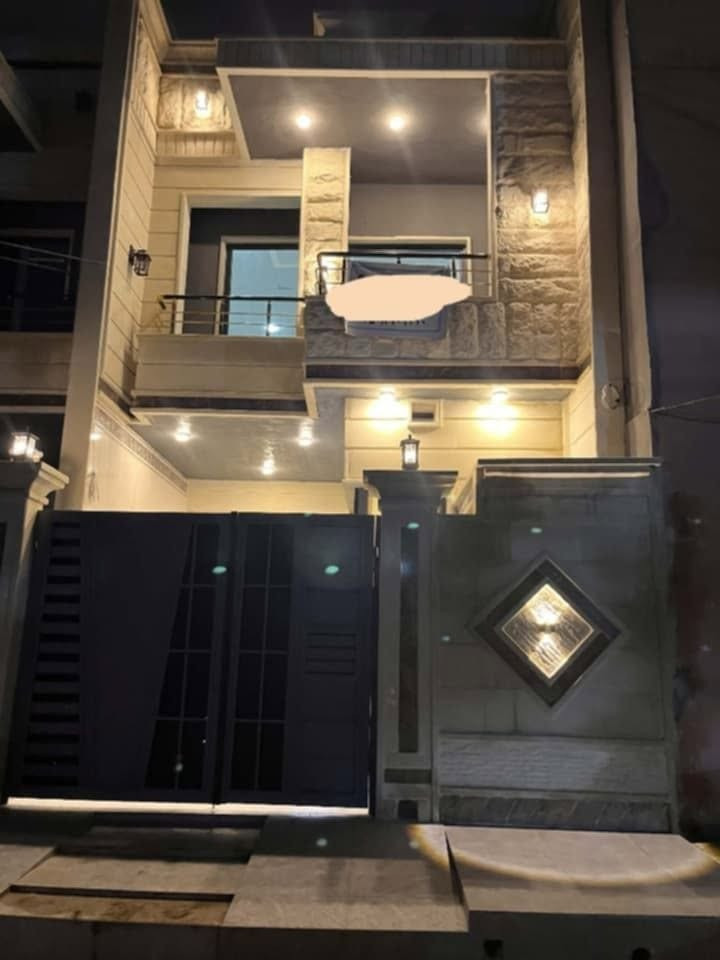 📢( إعلانـــ  إعلانــــ ) 📢

📢دار للبيـــع بناء حديث

◾️ العنوان/حي الاخاء مقابل جامع كرم العزيز
◾️المساحة125م واجهه5.5

طابقين الارضي غرفتين نوم وهول واستقبال ومطبخ وصحيات بالطابقين
الطابق الثاني 3 غرف نوم سويتات وهول وصحيات
☑️ لمعرفة الاسعار وباقي العروض على
     رابط التلكرام والواتساب

  https://t.me/+qTZcegvM12c4NmNi

https://chat.whatsapp.com/DMjChweRxHdK65JdzVDy1z?mode=gi_t

☑️ للاستفسار مــراجعــــة #مكتــــب_البـحريـــن
حــــي الحدبــــاء قــــرب مرطبــــات البحريــــن
او الاتصــــال علــــى الرقــــم :
📞 ***********
☎️ ***********
