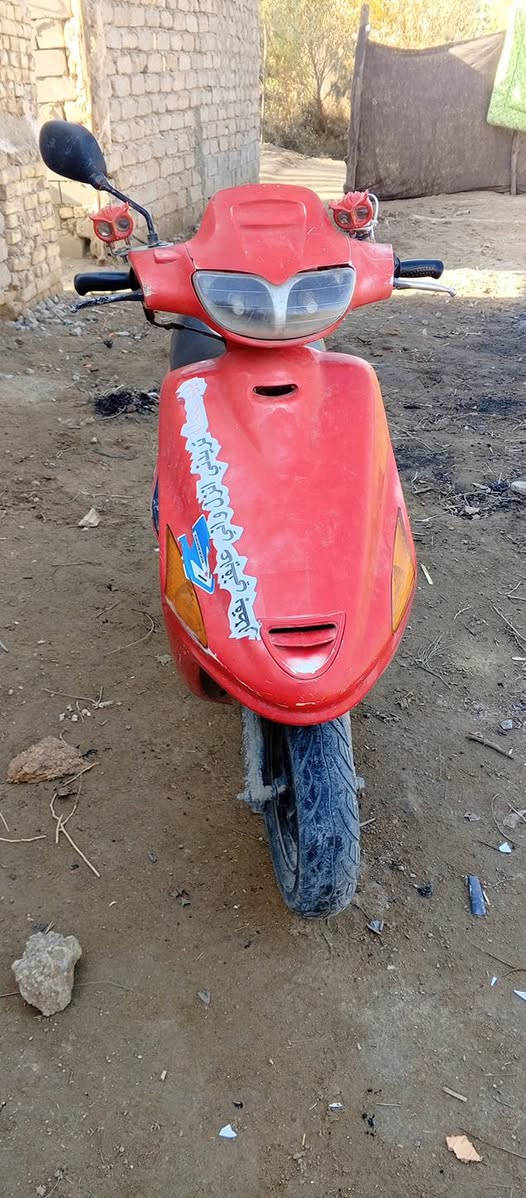 اراوس بربع كير حسب القناعه أو بيع السعر 350وبيه مجال قليل مكاني قضاء الشاميه منطقة  رقمي ***********
