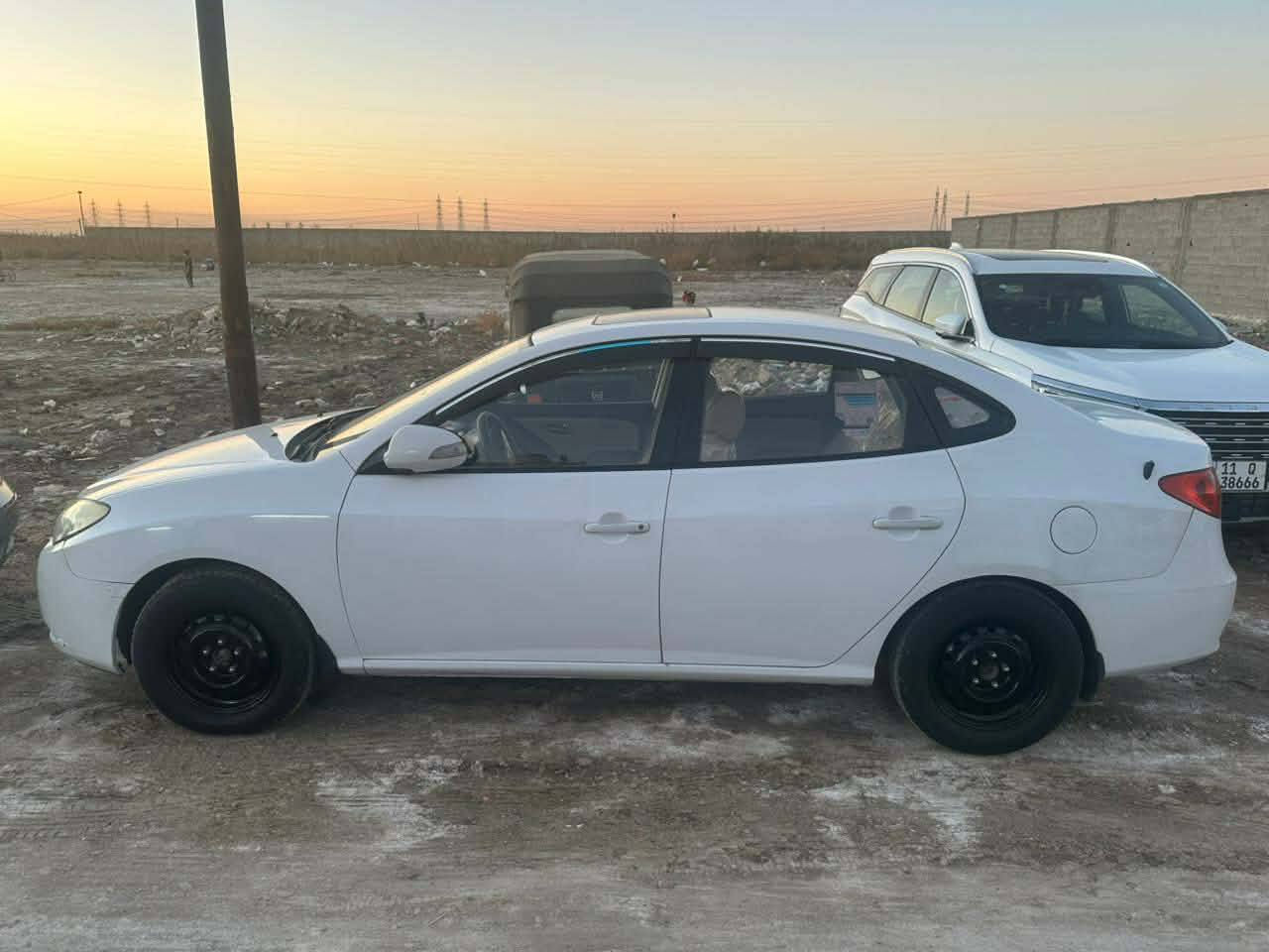 سلام عليكم النتره موديل 2011
فتحه سقف 
اشاير مري
تحكم ستيرن
تحكم مرايات
مكينه الف و600  دكشن عالي مكينه حداديه اماميه خلفيه مكفولات 
تخم تاير جديد 
دوشمه ارظيه وكشنات جدد
ماشيه 183
بيها شبر بارد باب سايق جوه المرايه 
وبيها شخط بجاملغ الخلفي ومرشوش بدون دواخل 
رقم بغداد ابسمي سنويه لل26
السعر 120 وبيها مجال قليل 
مكاني بغداد الحريه
***********
