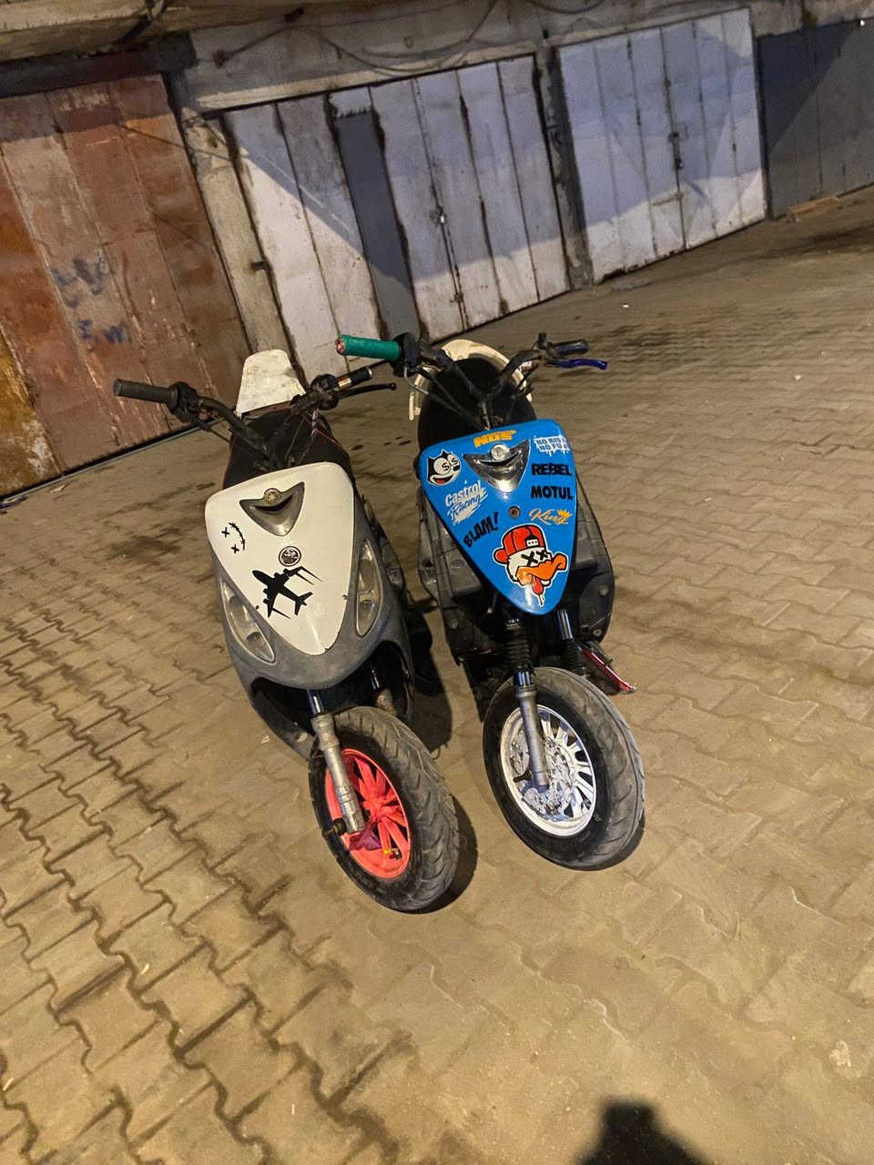 للبيع البيضه  بوشه 49 دراجه كامله كفراات دبلات شغاله  شغاله كل وكت دكت هندر كامله من كلشي شلعه معدل سعر 450وبيه مجالل بيع او مراوس البصره ابو الخصيب  موجود  وساب ***********
