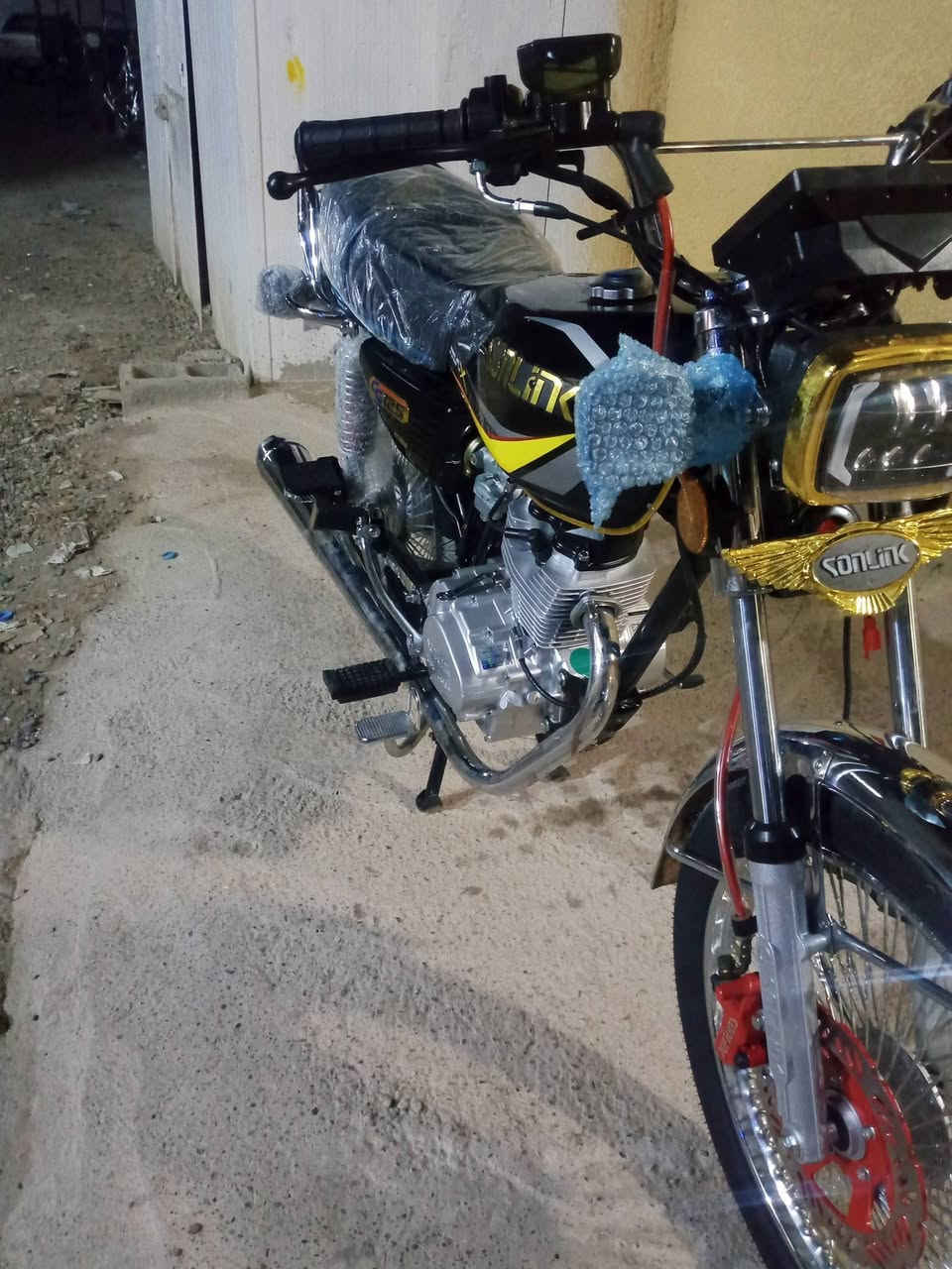 السلام عليكم دراجه لبيع موديل 26جديده زيرو سعر خاص او
📞***********
