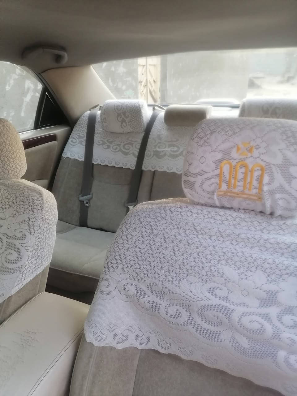 السلام عليكم ملكه للبيع مال واحد محتاج سياره جاهزه مجهزه جير ومكينه كرتون شرط مكينه وقير نيفور الكبير مري شفط برده خلفيه تحكم ستيرن كهربائي اربع كشنات كهرباء برده خلفيه سياره جاهزه مجهزه تخم تاير جديد حداديه جديده سياره ما بيها ضرر غير ضربه بسيطه يم القبق مال البنزين والاتصال على الرقم.  ***********
