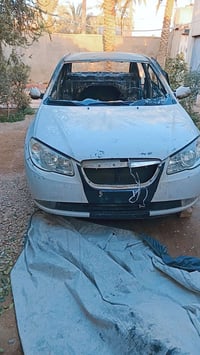 النترا ٢٠١١ • موتور ١٦٠٠ • رقم ديالى