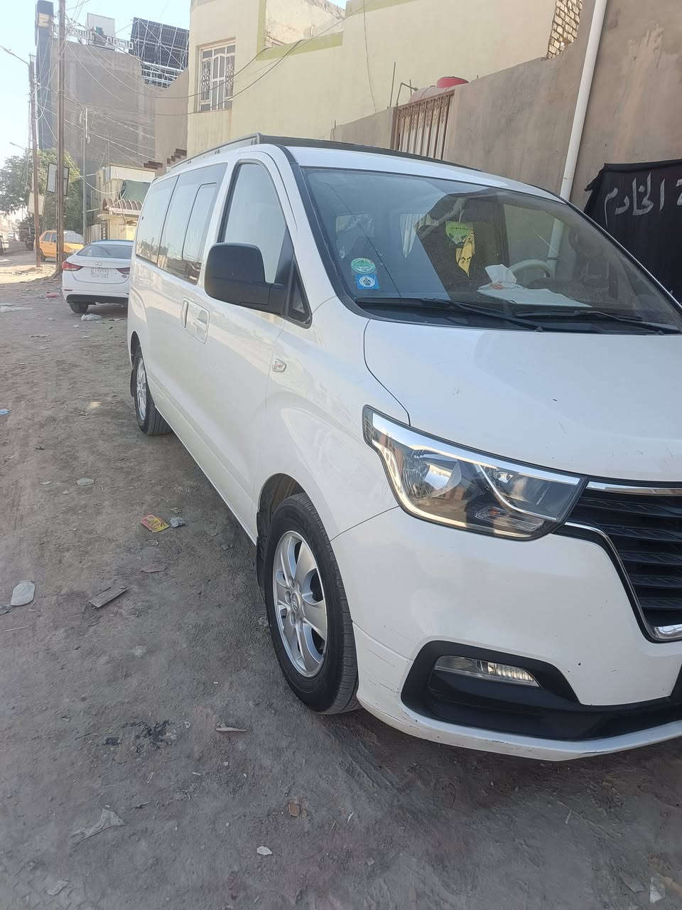 السلام عليكم استاركس موديل 20مرمزه موديل 23السياره كفاله عامه مكانه الديوانية المركز الشراي يتصل ع الرقم. ***********
