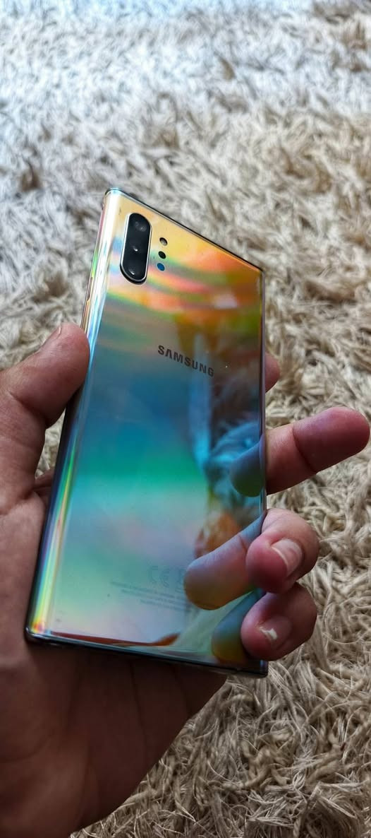 سلام عليكم note 10 plus للبيع نسخة شرق الاوسط دبل سيمكارت على بلاد لون مميز وياه كارتونة وشاحنة اصلية  ذاكرة 256 سعر 400 الف او مراوسة s23 ultra


**إذا كنت صاحب هذا الإعلان وتريد حذفه لأي سبب، رجاءا أرسل رسالة إلى الدعم الفني**