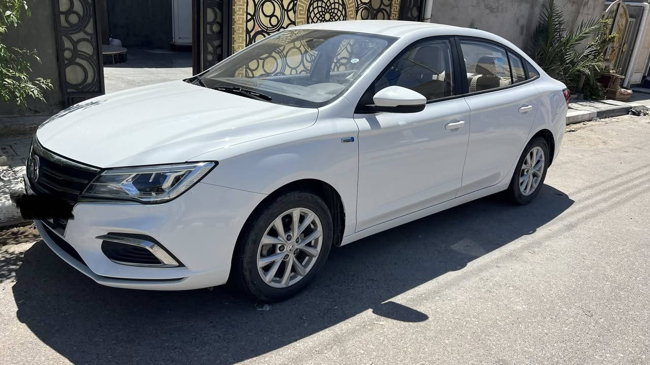 ام جي 5 مديل 25 كفاله عامة ضمان الشركة 6 سنوات او 200 الف km ضمان الشركة كير ومحرك وباتري وجام وكهربائيات ماشيه 18الف km للاتصال ***********. رقم بصرة باسمي تحويل ثاني يوم السعر 110
