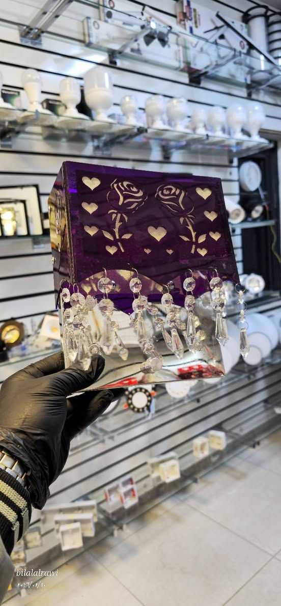 🔥 عرض خاص لفترة محدودة 🔥
فوانيس/أباليك حائط أنيقة بتصميم فخم
تضيف لمسة راقية لأي غرفة أو ممر
💡 خامة ممتازة
✨ شكل أنيق مع كريستال متدلّي
🎨 لون راقي يناسب أغلب الديكورات
💥 السعر: 2500 للقطعة فقط
📦 الكمية محدودة – الحق قبل النفاد!
العنوان الانبار القائم 
يتوفر خدمة توصيل لجميع المحافظات العراق


**إذا كنت صاحب هذا الإعلان وتريد حذفه لأي سبب، رجاءا أرسل رسالة إلى الدعم الفني**