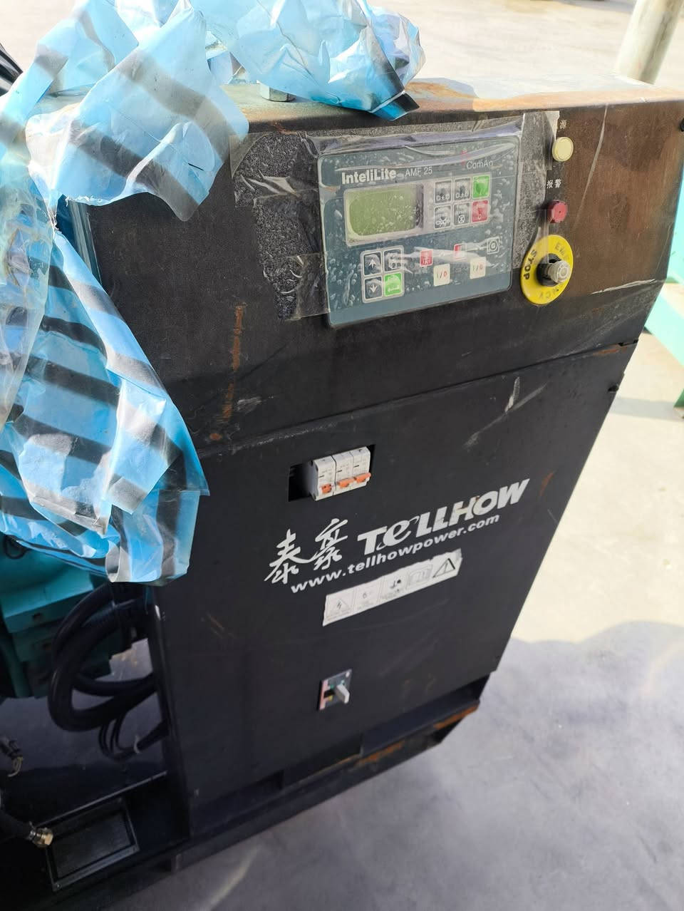 مولد كمنز 4 سلندر سوبر اخو الزيرو ساعات العمل 30 ساعة توليد مارثون 40KVA نظام حماية  فول اوتو المولدات بلاديات خوات الزيرو يوجد قطعتيين العنوان اربيل للأستفسار الإتصال *********** يوجد توصيل لكافة المحافظات وبضمان 🚚
