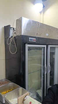 ثلاجة عرض • كبيرة • عرض شاورما