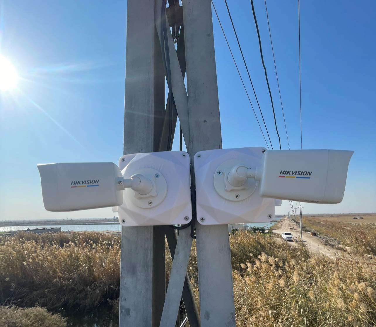 الحمدلله احد اعمال شركتنا تامين موقع بحيرات اسماك مساحة  300 دونم ب4 كامرات ptz  متحركات ليلي نهاري ملون و4 كامرات زاوية180 درجة وربط منضومة شاحن مع بطارية100امبير للمحافضه على استمرار التسجيل وربطها جميعا على الهاتف 🛜🗼

مستعدون لكافة اعمال الكاميرات والمشاريع الكبيرة 
*********** واتساب في حال عدم الرد ☎️
