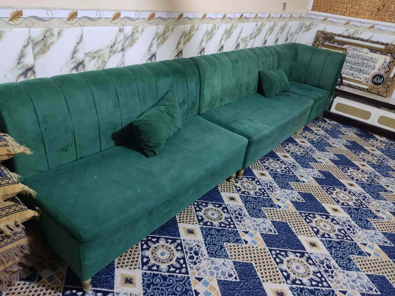 #لـلـــــبيع ديوان 5 قطع إستخدام قليل
نظيف جدا السعر /200 وبيه مجال
العنوان /ابو رمانه #ميسان_العماره


**إذا كنت صاحب هذا الإعلان وتريد حذفه لأي سبب، رجاءا أرسل رسالة إلى الدعم الفني**