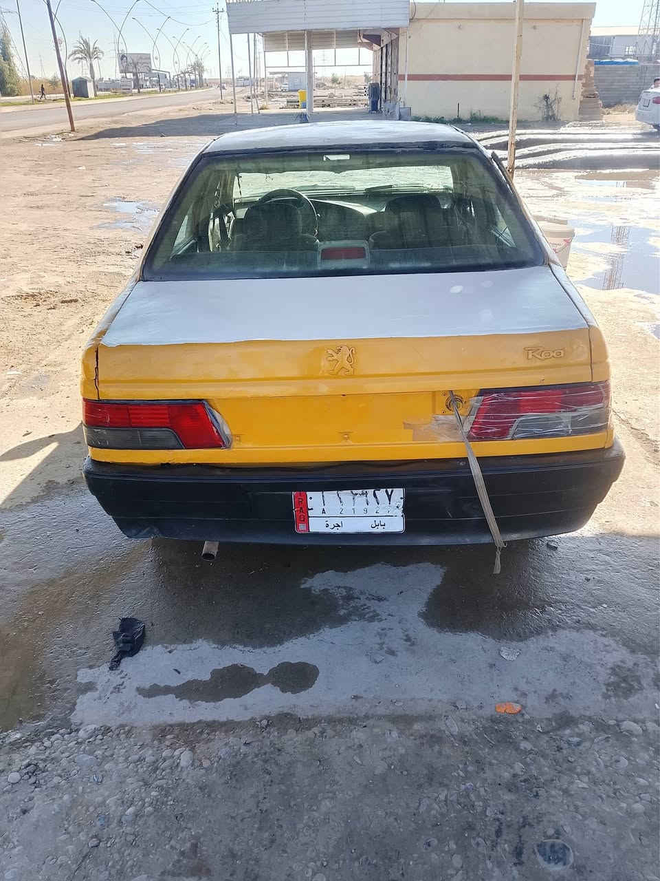 السلام عليكم بيجو موديل 2009 جير مكينه شرط تحويل مباشر رقم بابل السعر 11ورقه وبيهال الاتصال ***********
