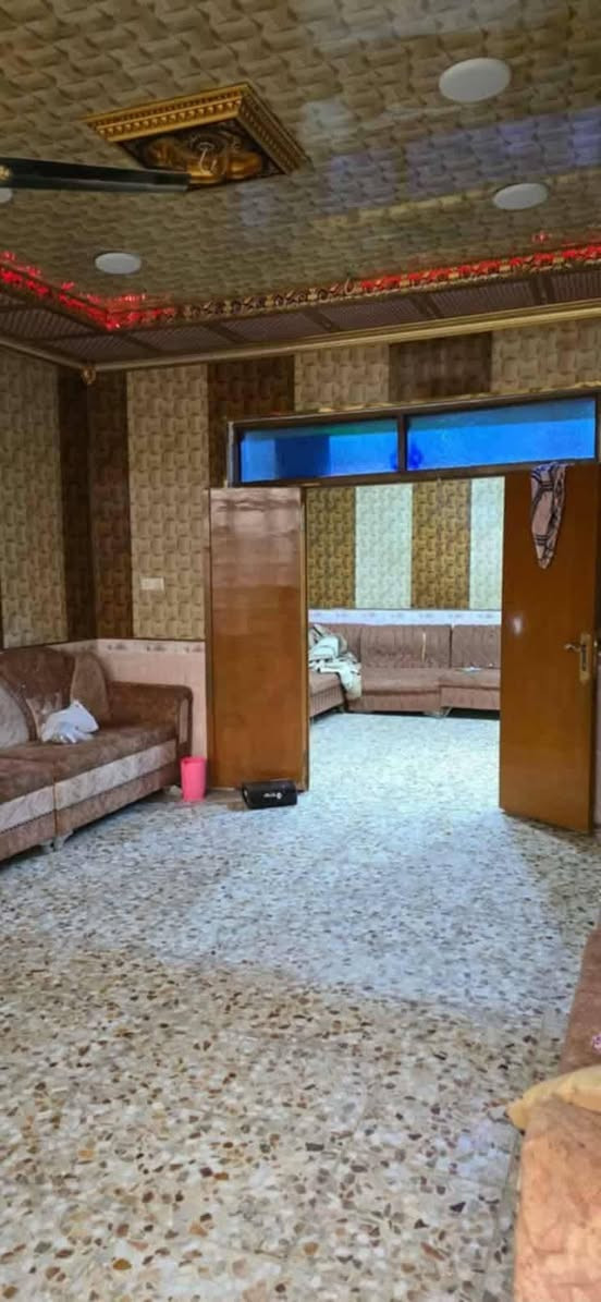 👋سلام  عليكم ♦ #مكتب_عقارات_الهمام_1♦دار للبيع 

المساحه200متر اساس تجعيب  بناء طابوك  سقف عكاده
غرفه صاله مطبخ استقبال صحيات 
    ارضيه كاشي جدران سيراميك 
طابق الثاني غرفتين وصاله ثرمستون 

      ♦#كل_شيء_بالتخمين__الا_العقار_بالتثمين♦

💵💵💵#السعر_البيع_50مليون نقد وقصد  مع مجال التفاوض 

 

🌏#الموقع__ الكوفه البراكيه شارع المعمل خلف مستشفى البيطري 

لتواصل والاستفسار مراجعة ♦#مكتب_عقارات_الهمام_1♦ الكائن في #الكوفة #شارع المعمل قرب مستشفى البيطري 
*********** واتساب  وا اتصال 
    ♦نستقبل عروضكم مدار 24 ساعه
