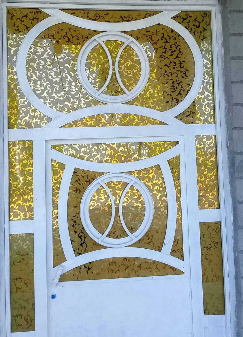 الأصيل للزجاج والمرايا" يقدملك الحل النهائي وبلمسة فنية.
خدماتنا تشمل:
✅ تركيب زجاج منازل: واجهات وشبابيك بأحدث الموديلات

✅ شغل معجون وسيليكون: عزل حقيقي (100%) ضد الماء والتراب، بشغل نظيف ومرتب.

ليش تختار "الأصيل"؟
🛠️ إتقان بالعمل وسرعة بالتنفيذ.
🛡️ مواد أصلية (معجون وسيليكون حراري) ما يتفطر

📍 نخدمكم في كافة مناطق بغداد والمحافظات 

📞 للحجز والاستفسار، اتصل بينا وماراح نقصر وياك

[***********] خط أو واتساب

#الاصيل_للزجاج_والمرايا #ديكورات_زجاج #مرايا_مودرن #واجهات_زجاج #زجاج_سيكوريت #مرايا_جدارية #تصميم_داخلي #ديكور_منازل
