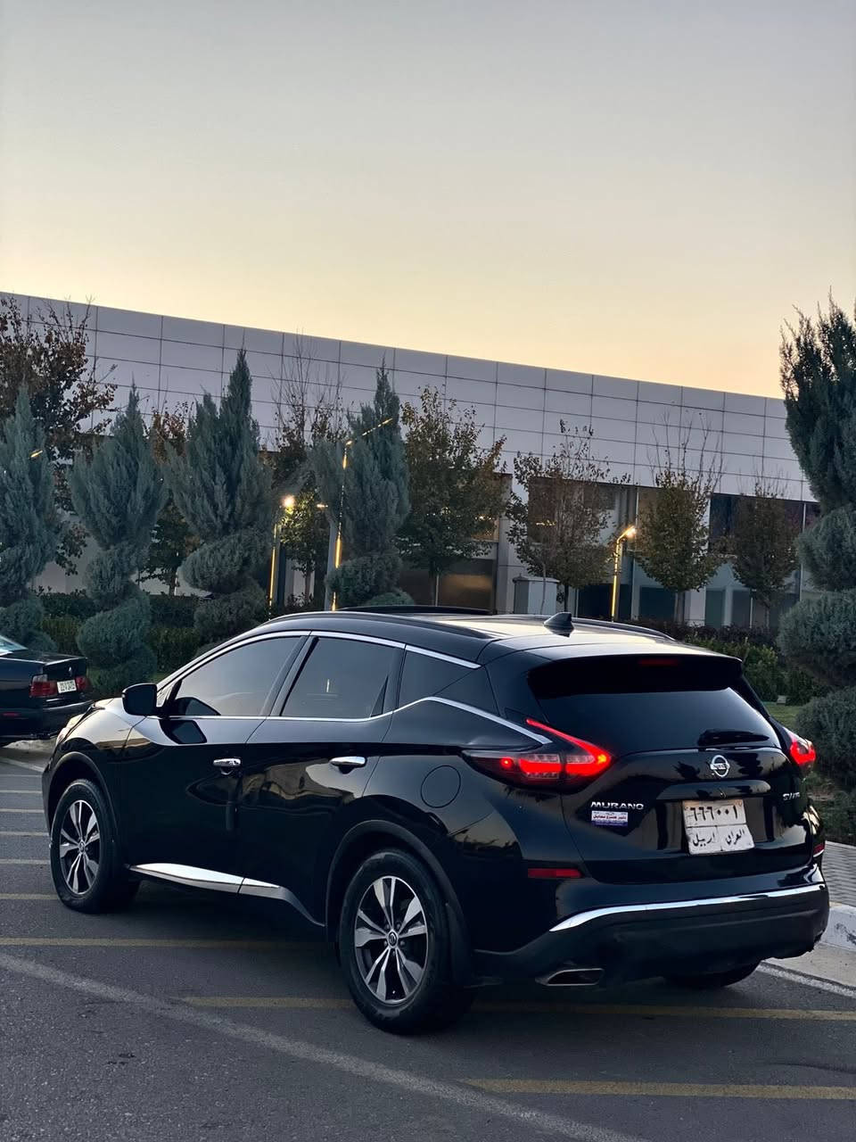 ﷽
‏ NISSAN MURANU 2019 sv AWD
نيسان مورانؤ مؤديل 2019 sv قه پات مواسفات
فول فول مواسفات پانؤراما و ده بل ئه كسل
------------------------------------
شوين🌆: سليمانى                  سعر💵: 136$
موبايل📲: ***********
***********
------------------------------------
مه كينه V6 3.5L شه ش بستؤن
گير و مه كينه ى به شه رت نه كراوه ته وه
سه وت و سه رف و خه له لى نييه به شه رت
70 هه زارى حه قيقى رؤيشتوه
------------------------------------
{{ يه ك پارچه و په له يه كى بؤياغه }} بئ ناو گرتن
زور جوان ماوه ته وه و نمونه يه له جوانيدا
------------------------------------
مواسفات
{ به سمه - پانؤراما - ده بل ئه كسل - شه غال - رادارى پيش و دوا - رادارى ته نيشت - خه تى جاده - سندرق شه فت-كوشن كاره با - كوشن هيته ر - كوشن خه زن - ده شبول ليد - تبريد مه ركه زى - تبريد له مس - زينؤن - ويل گه وره - ڤؤليؤم - تحديد سورعه - زؤر مواسفاتى تر }
------------------------------------
چوار تايه و ويلى لؤكى بؤبه ستراوه
كامل سيرڤزى بؤكراوه و يه ك دينار مه سروفى نييه
ته حويل و غه رامه به شه رت
::: گير و مه كينه و كاره باى و هه موو گيانى به شه رت :::
------------------------------------
