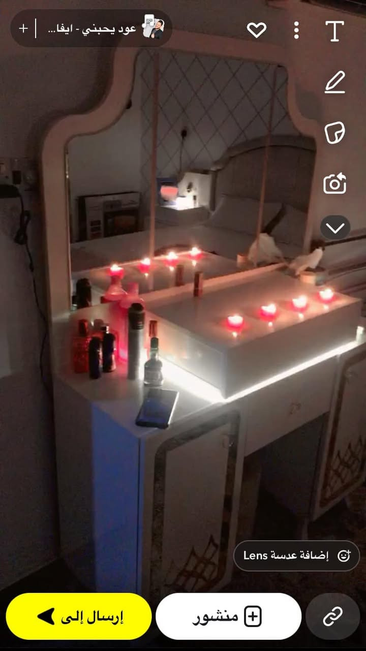 السلام عليكم 
غرفة تركية للبيع 9 قطع نضيفة جداً استعمال قليل 
السعر 550 مكاني بغداد 
***********
رجاءً المايشتري لا يكسر بحاجتي ولا يعلق جزاكم الله خير
