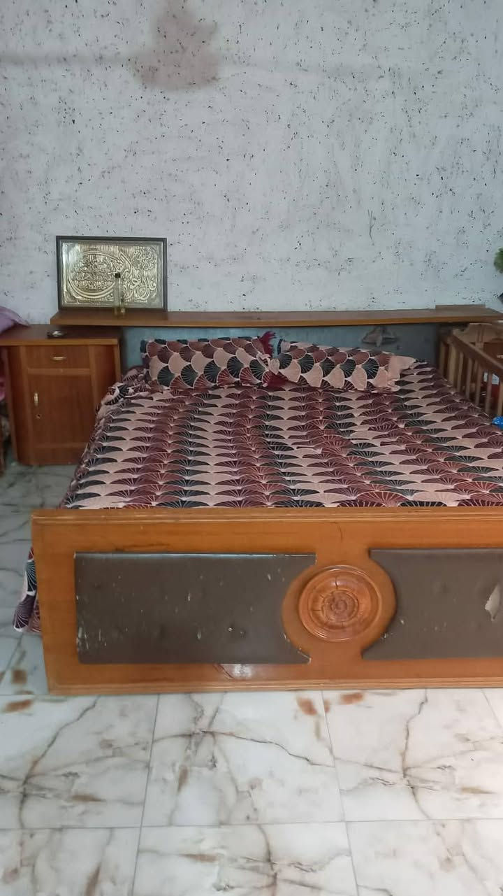 غرفه للبيع المكان ناحية الصينية السعر 600 وبيها مجال


**إذا كنت صاحب هذا الإعلان وتريد حذفه لأي سبب، رجاءا أرسل رسالة إلى الدعم الفني**