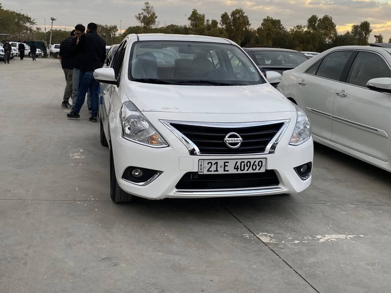 نیسان سەنی فوول مواسەفات کامیرە شاشەو حاسە ئاوینە ئیشارەت بلاجکتۆر  ٢٠٢٥ بۆ فرۆشتن بی بۆیاخ بی شخوت  ماشالله لەسەر دەق شەریکە ماوە  ٣٦ هەزار رۆشتووە سعری ١٢٨  وەرەقە 
شووین کەلار 
***********
