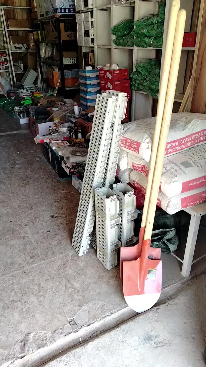 مضاعه البيع شلع قلع قطعه بلف دينار وذا مفرد كل قطعه بسعرها العنوان واسط نعماتيه مقابيل شارع تربيه قديمه واستاب او تصال ع رقم ***********
